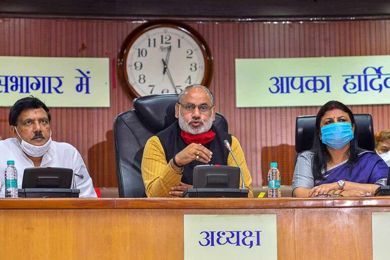 कर्मचारियों ने दिए दिल्ली के तीनों एमसीडी एक करने का सुझाव, होगी 1000 करोड़ रुपये की बचत