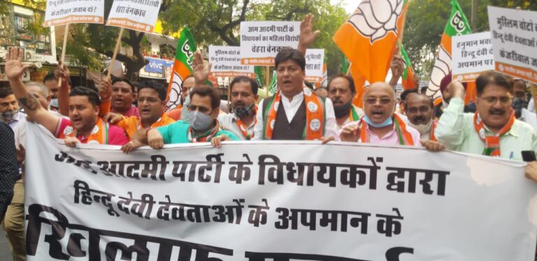 करोल बाग – हिंदू देवी-देवताओं का अपमान देश बर्दाश्त नहीं करेगा-अशोक गोयल देवराह