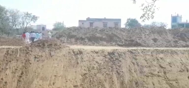फिरोज़पुर में बन रहा पुल बना लोगों के जी का जंजाल