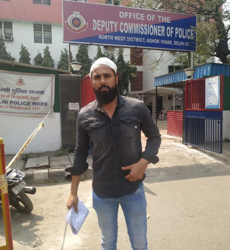 नाॅर्थ वेस्ट -गुंडों ने की बेरहमी से पिटाई डीसीपी के आदेश के बावजूद भी दर्ज़ नहीं शिकायत
