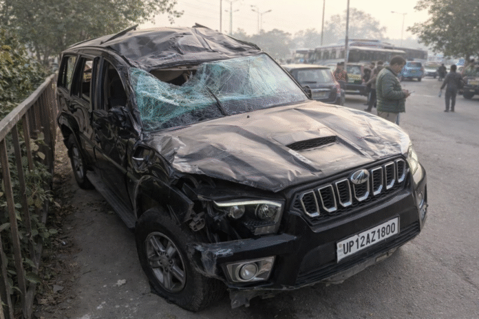 दिल्ली में दर्दनाक हादसा: तेज रफ्तार स्कॉर्पियो बुजुर्ग पर चढ़ी, मौके पर मौत; कार में सवार 5 लोग नशे में धुत