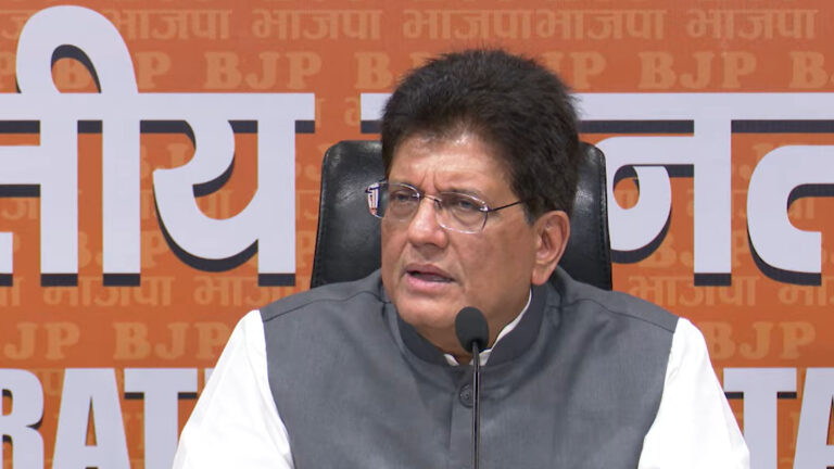 ‘कॉम्प्रोमाइज्ड’ वार : राहुल गांधी के आरोपों पर भाजपा का पलटवार, गांधी परिवार को बताया
