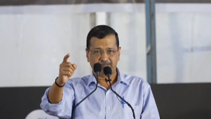 जंतर-मंतर पर केजरीवाल की हुंकार: 140 करोड़ भारतीयों से तानाशाही और अन्याय के खिलाफ एकजुट होने का आह्वान