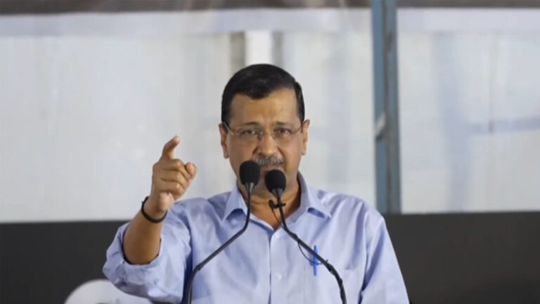 जंतर-मंतर पर केजरीवाल की हुंकार: 140 करोड़ भारतीयों से तानाशाही और अन्याय के खिलाफ एकजुट होने का आह्वान