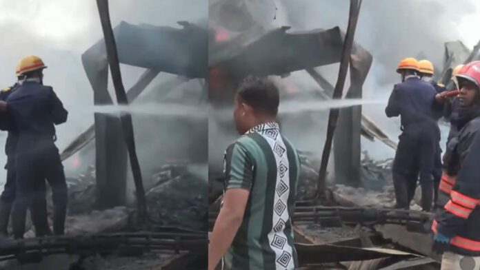 दिल्ली के नेताजी सुभाष विहार इलाके में गोदाम में आग, काबू पाने के लिए 8 फायर टेंडर तैनात