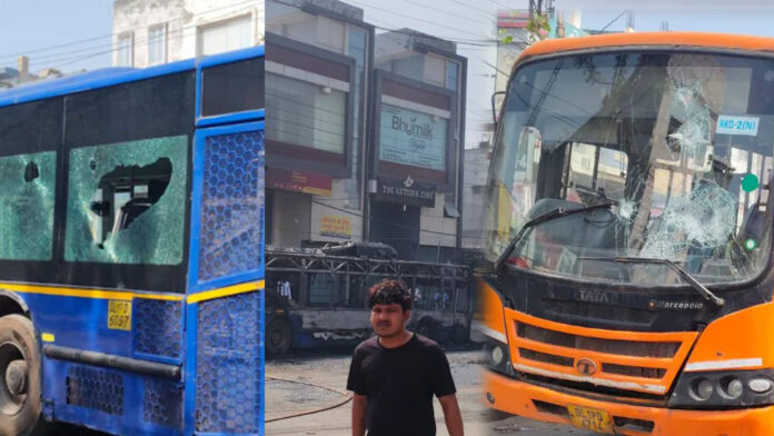 दिल्ली में बेकाबू DTC बस का कहर: कई लोगों को कुचला, 3 की मौके पर मौत, गुस्साई भीड़ ने बसों में की तोड़फोड़