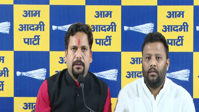 दिल्ली जल संकट: विधायक संजीव झा और कुलदीप कुमार ने हरियाणा की भाजपा सरकार को घेरा; पानी रोकने का लगाया गंभीर आरोप