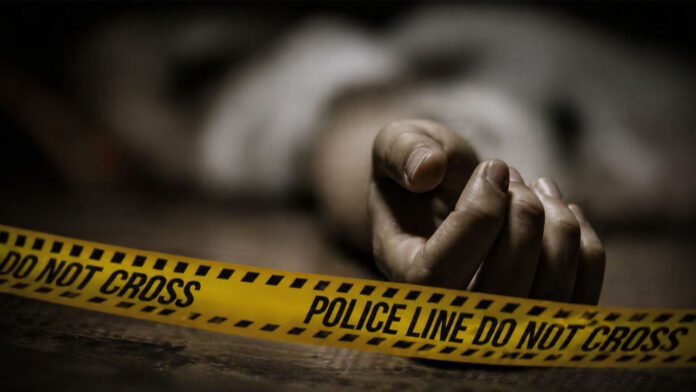 दिल्ली: पत्नी के दोस्त पर शक के चलते खौफनाक वारदात; पति ने किराएदार की गला रेतकर की हत्या, खुद थाने जाकर किया सरेंडर