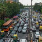महारानी बाग-आश्रम रिंग रोड बंद होने के कारण दिल्ली-नोएडा ट्रैफिक डायवर्जन और वैकल्पिक मार्गों की जानकारी का दृश्य।