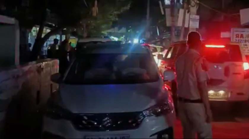 दिल्ली पुलिस स्पेशल सेल की कार्रवाई में ISI से जुड़े आतंकी और हथियार तस्करी नेटवर्क के 7 आरोपी गिरफ्तार।
