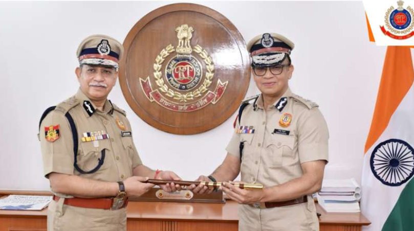 दिल्ली पुलिस कमिश्नर अनुराग कुमार ने भ्रष्टाचार पर जीरो टॉलरेंस की चेतावनी दी।